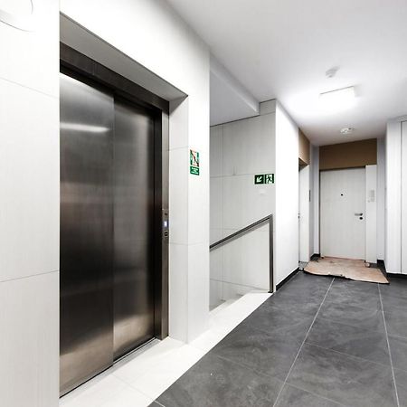 Апартаменты Project Comfort Apartament Dywizjonu 303 175/8 Warszawa Экстерьер фото